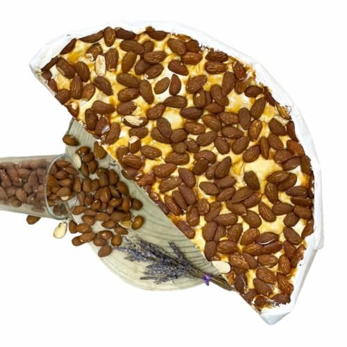 Nougat blanc au caramel beurre salé à la coupe